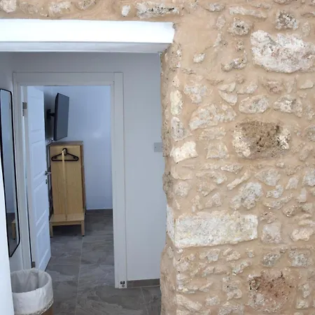 Stone דירה פמגוסטה